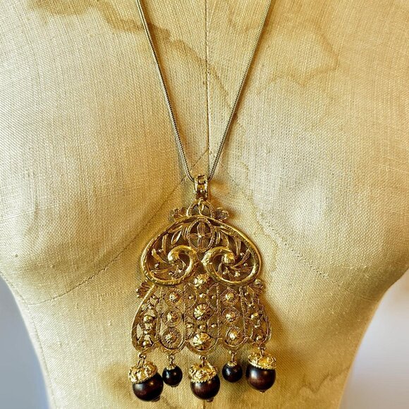 Vintage KJL Necklace: Etruscan Kenneth Jay Lane Pendant Statement Gold 70s - Picture 2 of 5